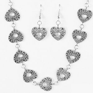 Silver Necklace & Earrings - Hearts Harmony